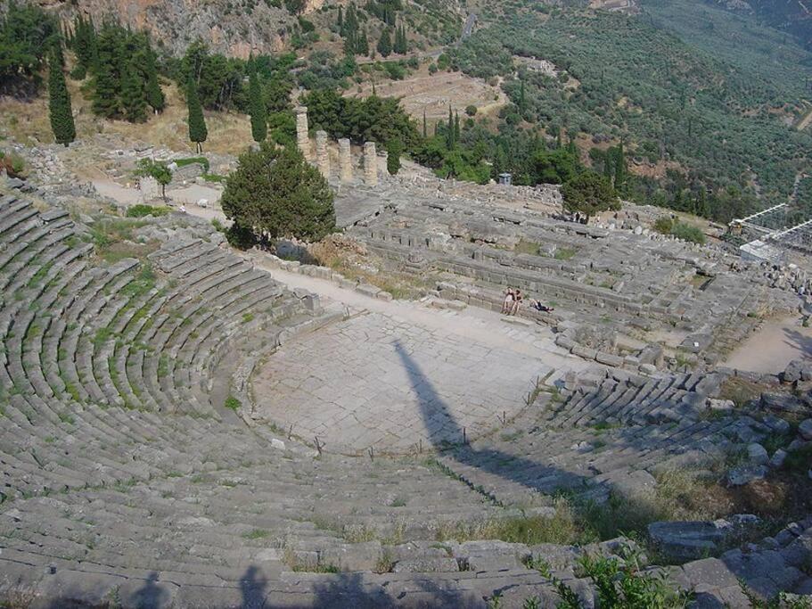 House In Delphi Villa Luaran gambar